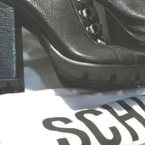 SCHUTZ BOOTIES